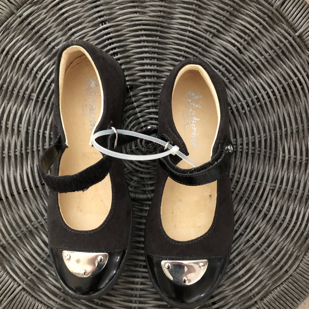New Naturino suede shoes sz 32( US 1.5)